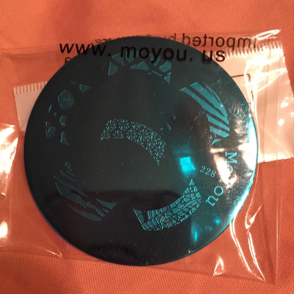 Moyou Nail Stamping kit - Picture 7 of 7